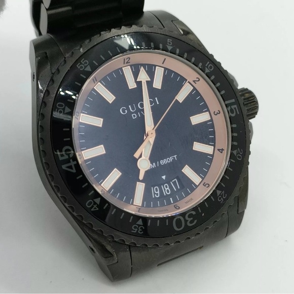 Gucci Men’s Watch - Picture 8 of 9